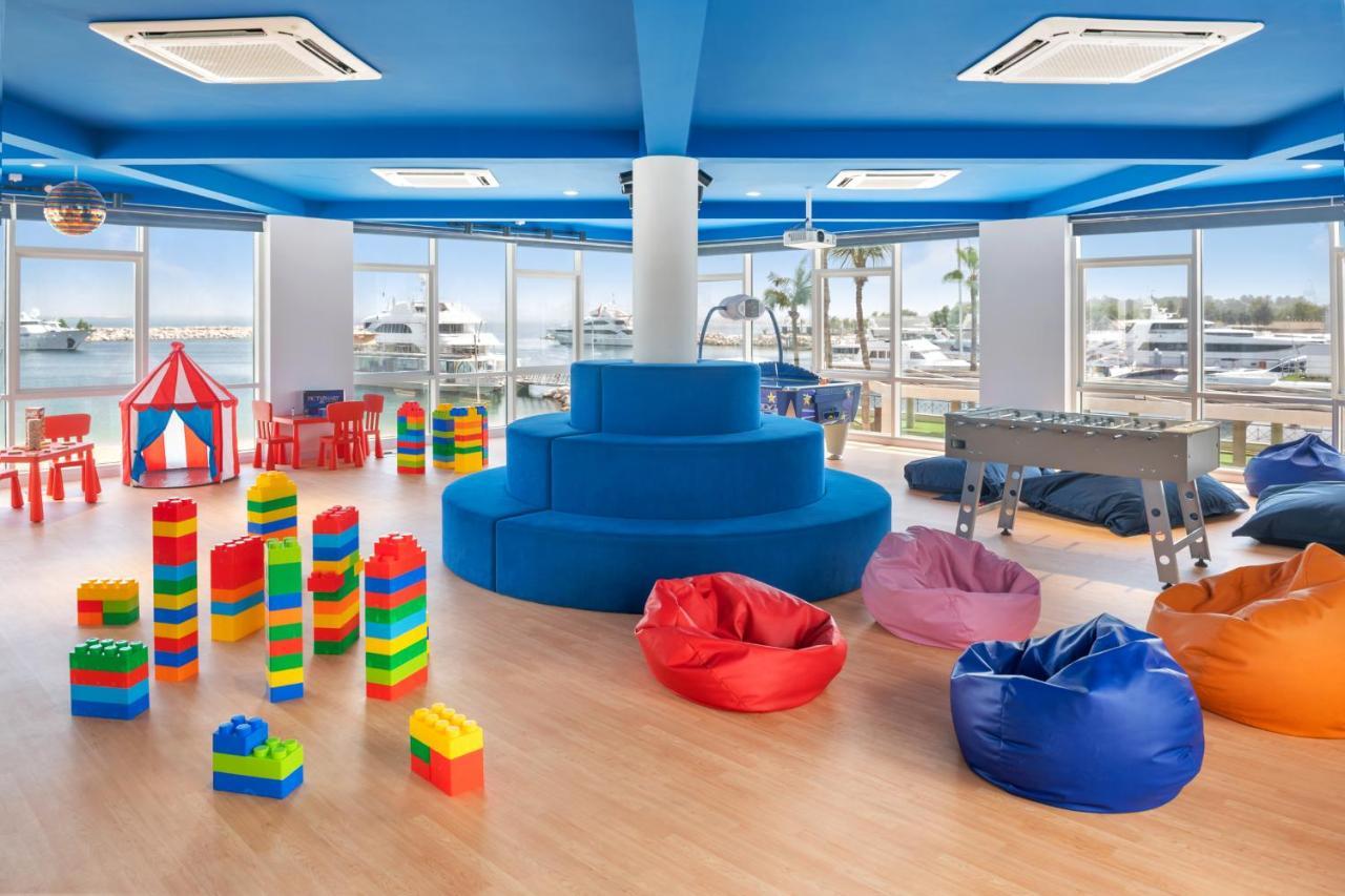 Ja Beach Hotel, Ντουμπάι Εξωτερικό φωτογραφία Kids Club at the Grand Palladium White Island Resort & Spa