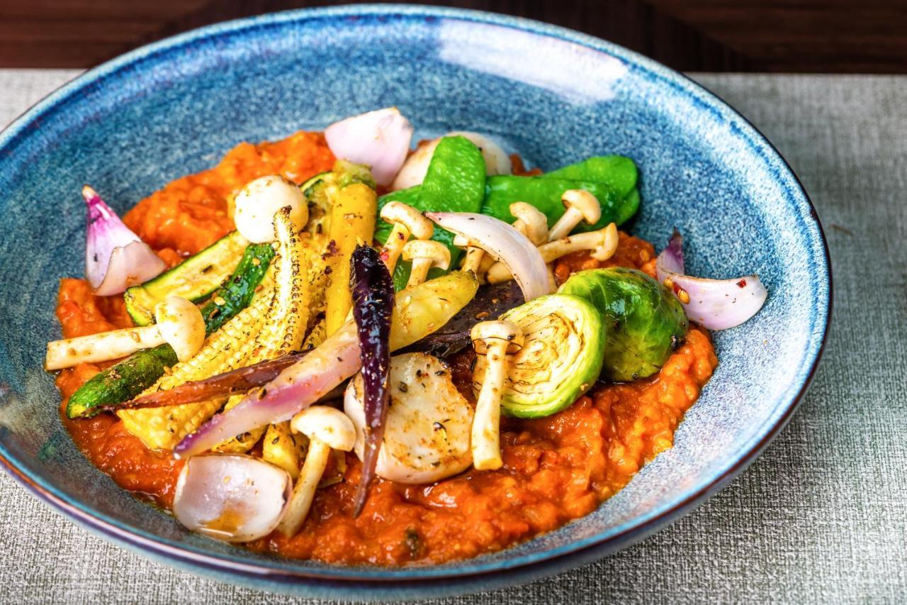 Ja Beach Hotel, Ντουμπάι Εξωτερικό φωτογραφία A vegan meal