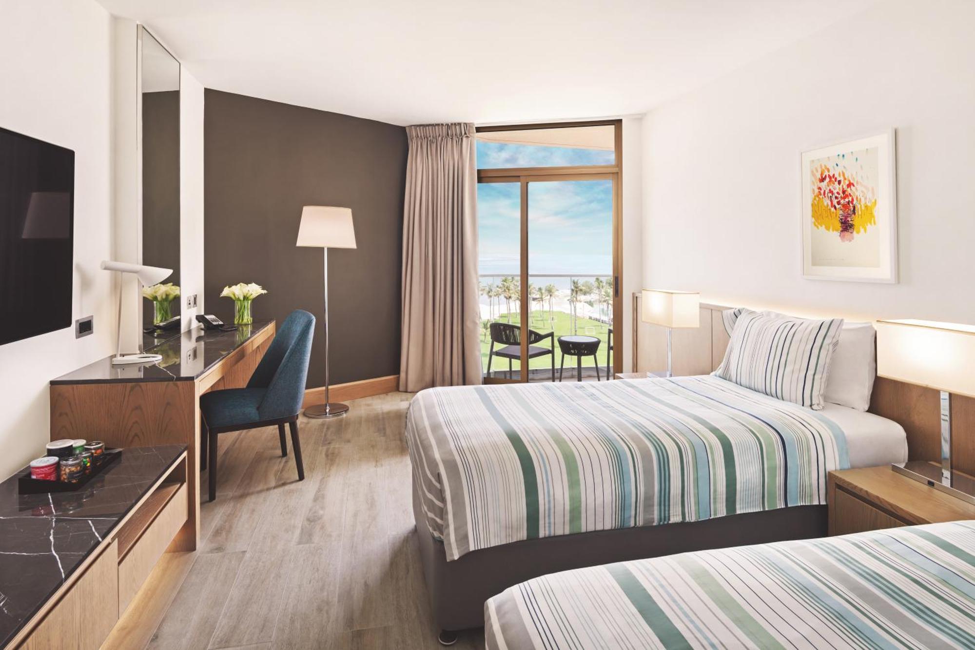Ja Beach Hotel, Ντουμπάι Εξωτερικό φωτογραφία A room at the hotel