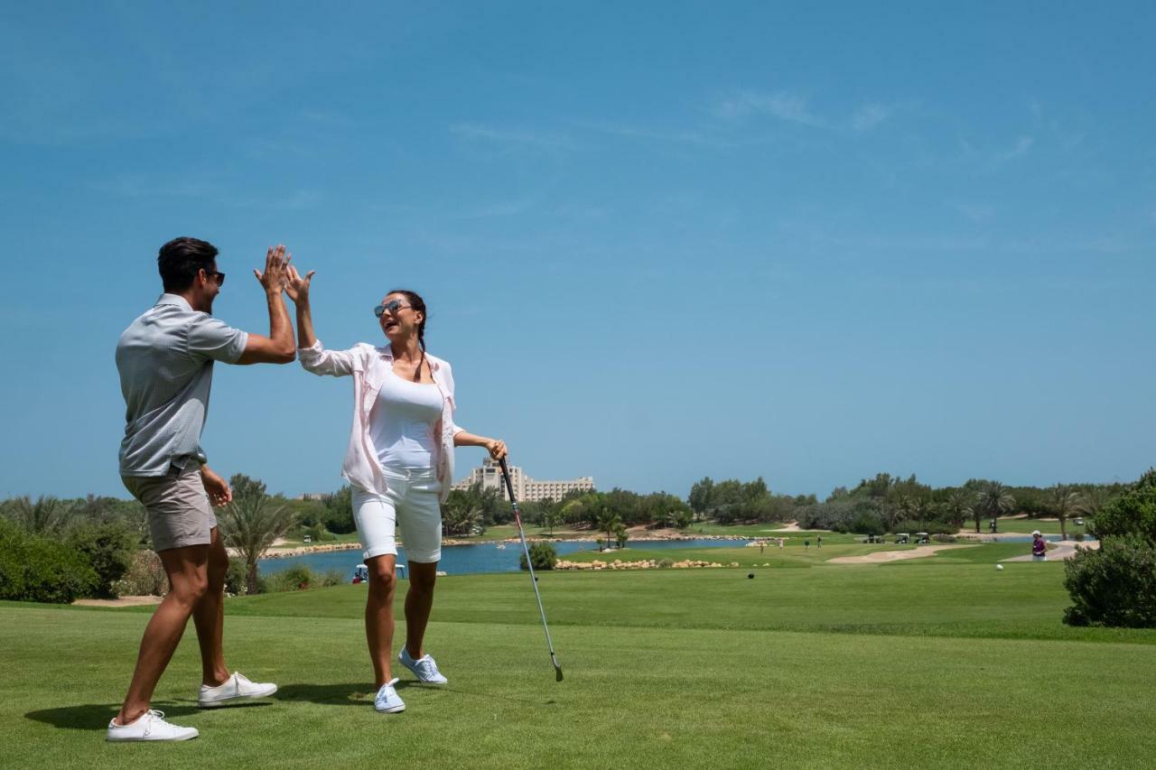 Ja Beach Hotel, Ντουμπάι Εξωτερικό φωτογραφία Golf course at the resort